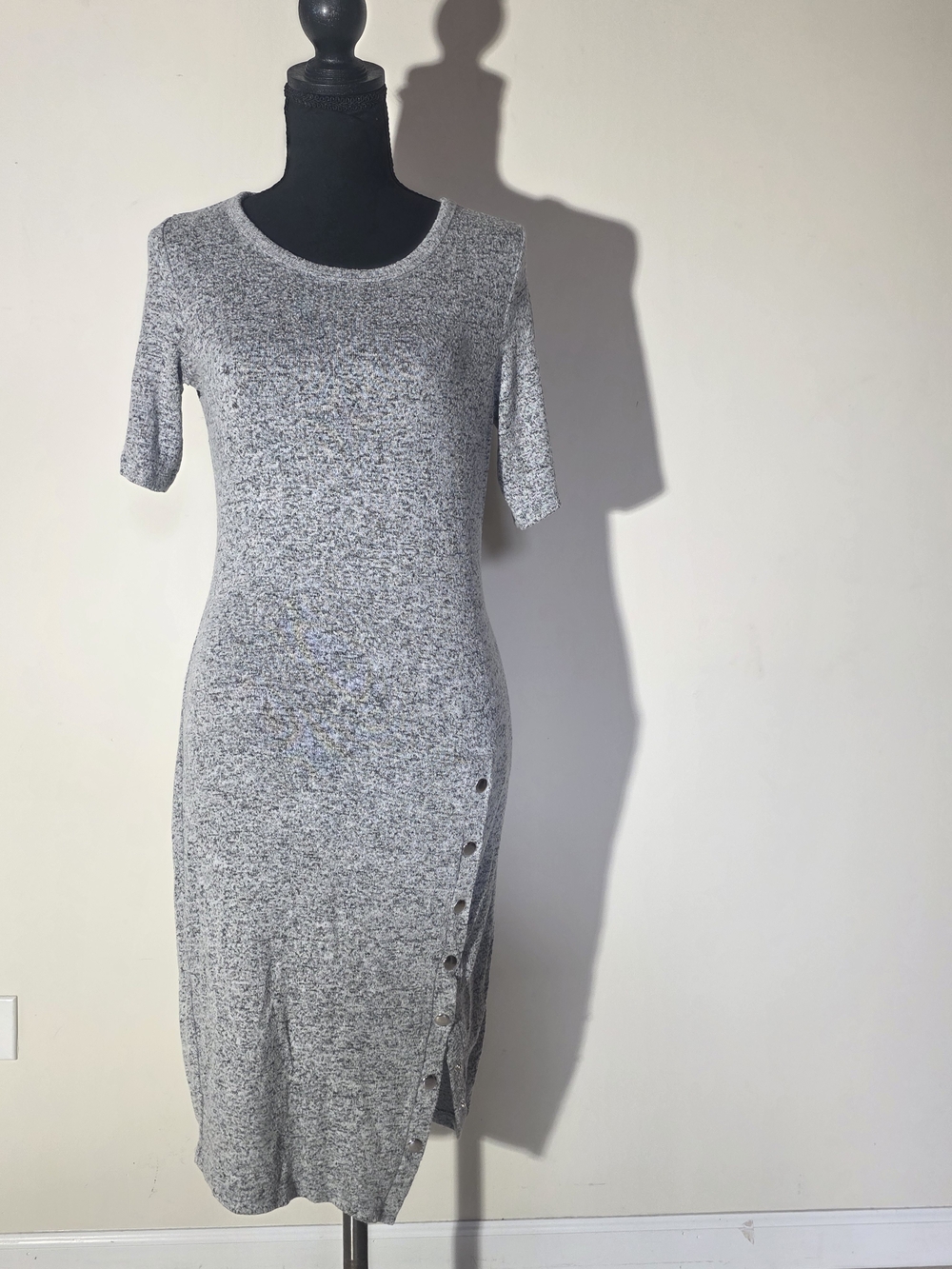 Popular Basics Gray Knit Midi Dress with Side Button Detail (Size L)